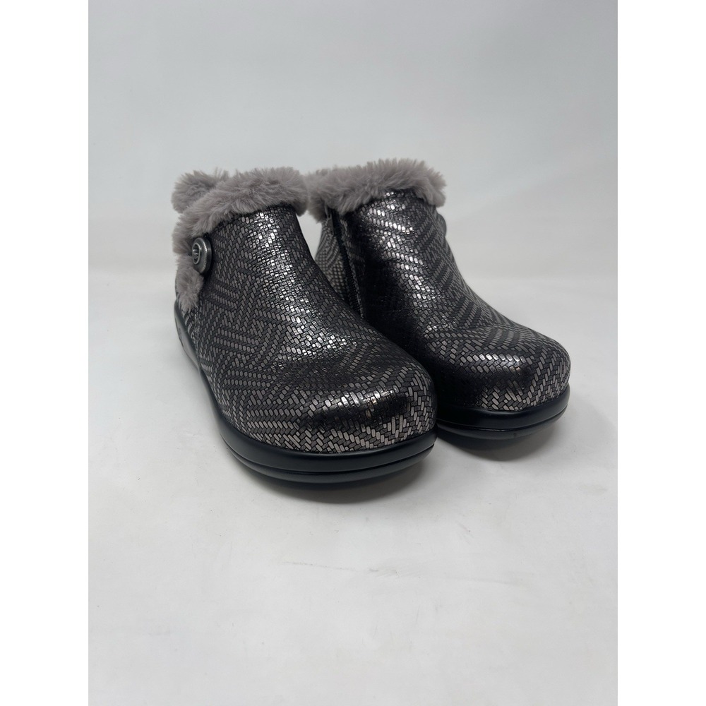 Alegria Womens Ankle Boots‎ 8/8.5 Eu 38W Faux Fur Lined MER532 Silver Leather